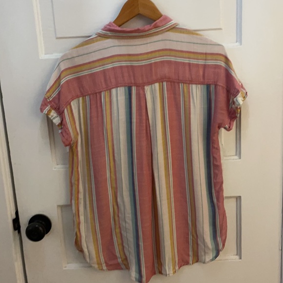 American Eagle Button Up - Picture 2 of 2